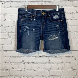 AEO Women’s Dark Wash Distressed Jean Shorts size 0
